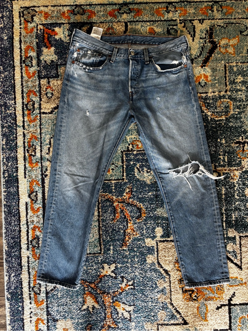 Levi’s distressed 501 Jeans